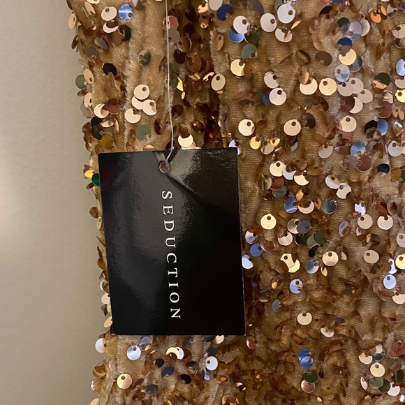 Gold Sequin Mini Dress with Feather Trim New Years Eve - Picture 2 of 6